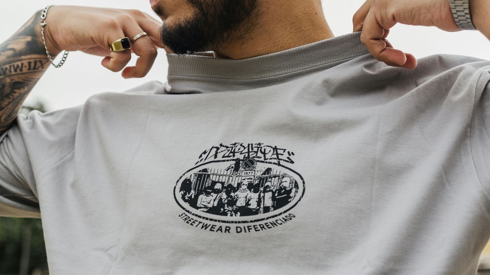 Personalized T-shirts from CustomTees